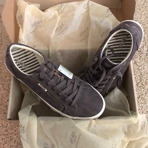 Taos Plim Soul Sneaker